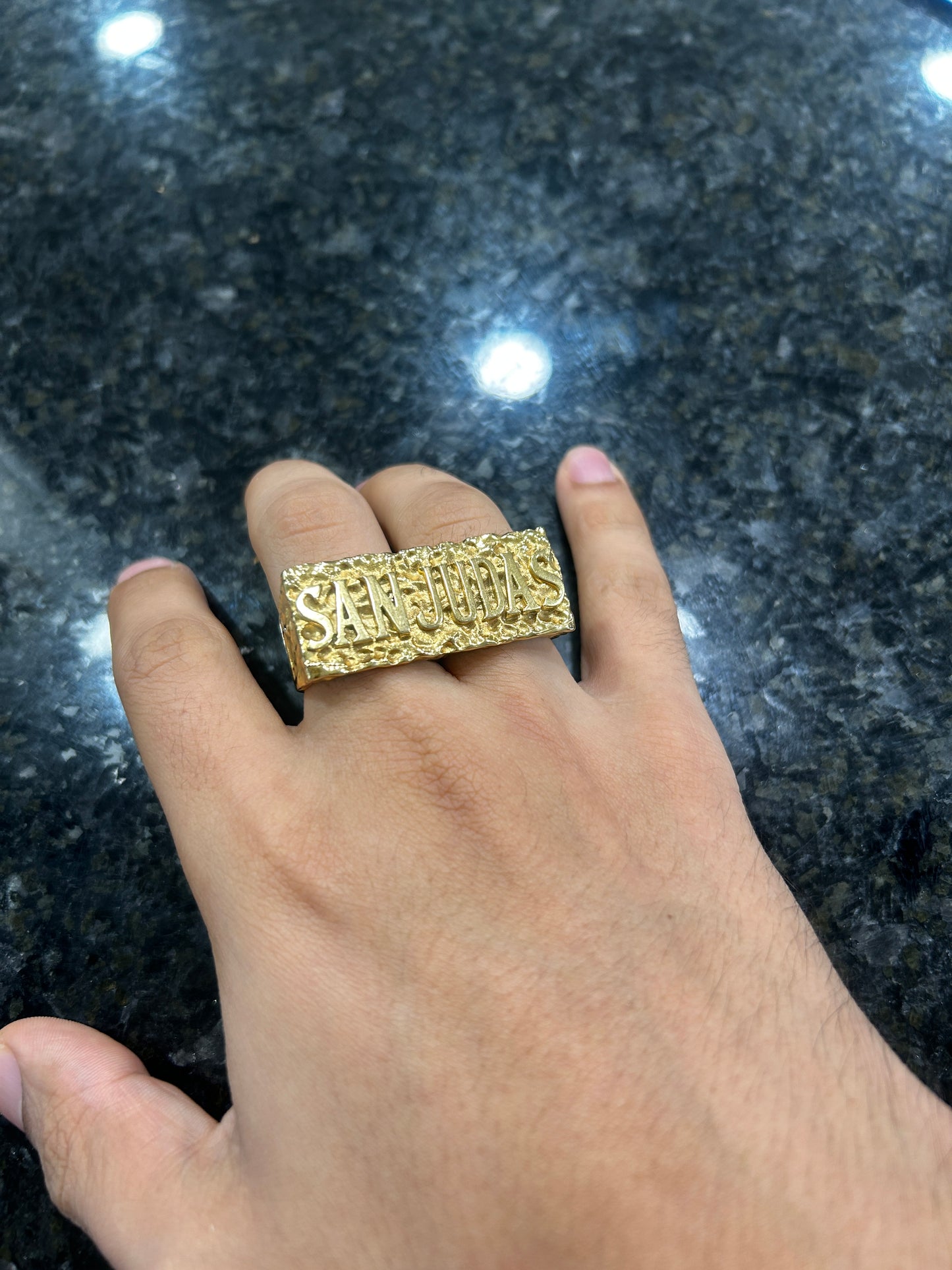 (PRE ORDER 12.15.25) San judas double finger ring