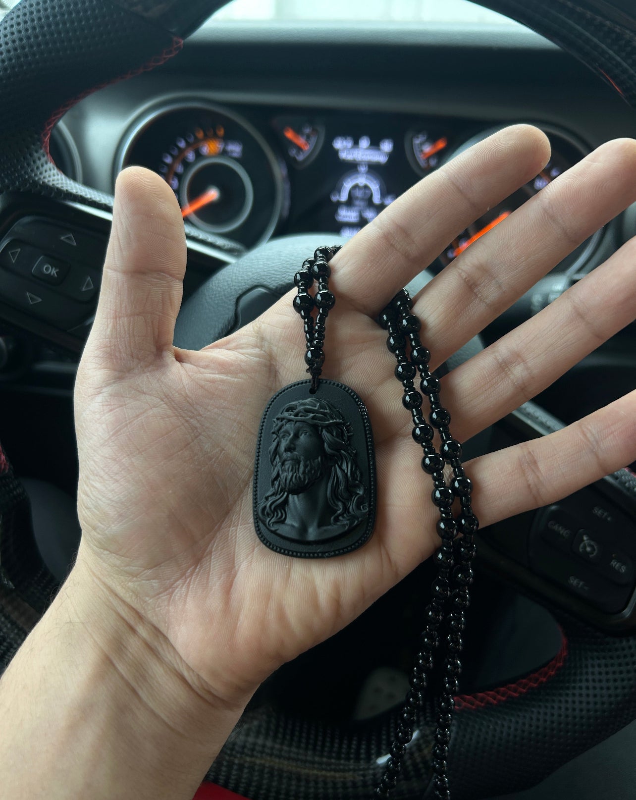 Jesus necklace(hand carved)